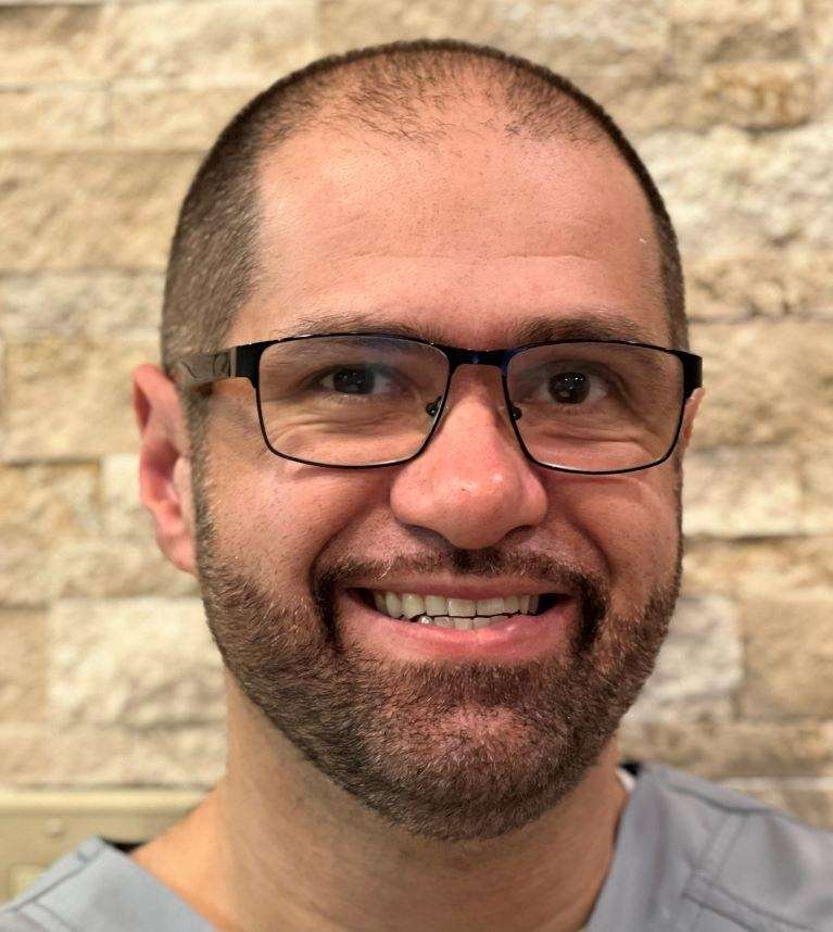 Elk Grove Dentist | About Us | Mohamad Taisir Albik, DDS